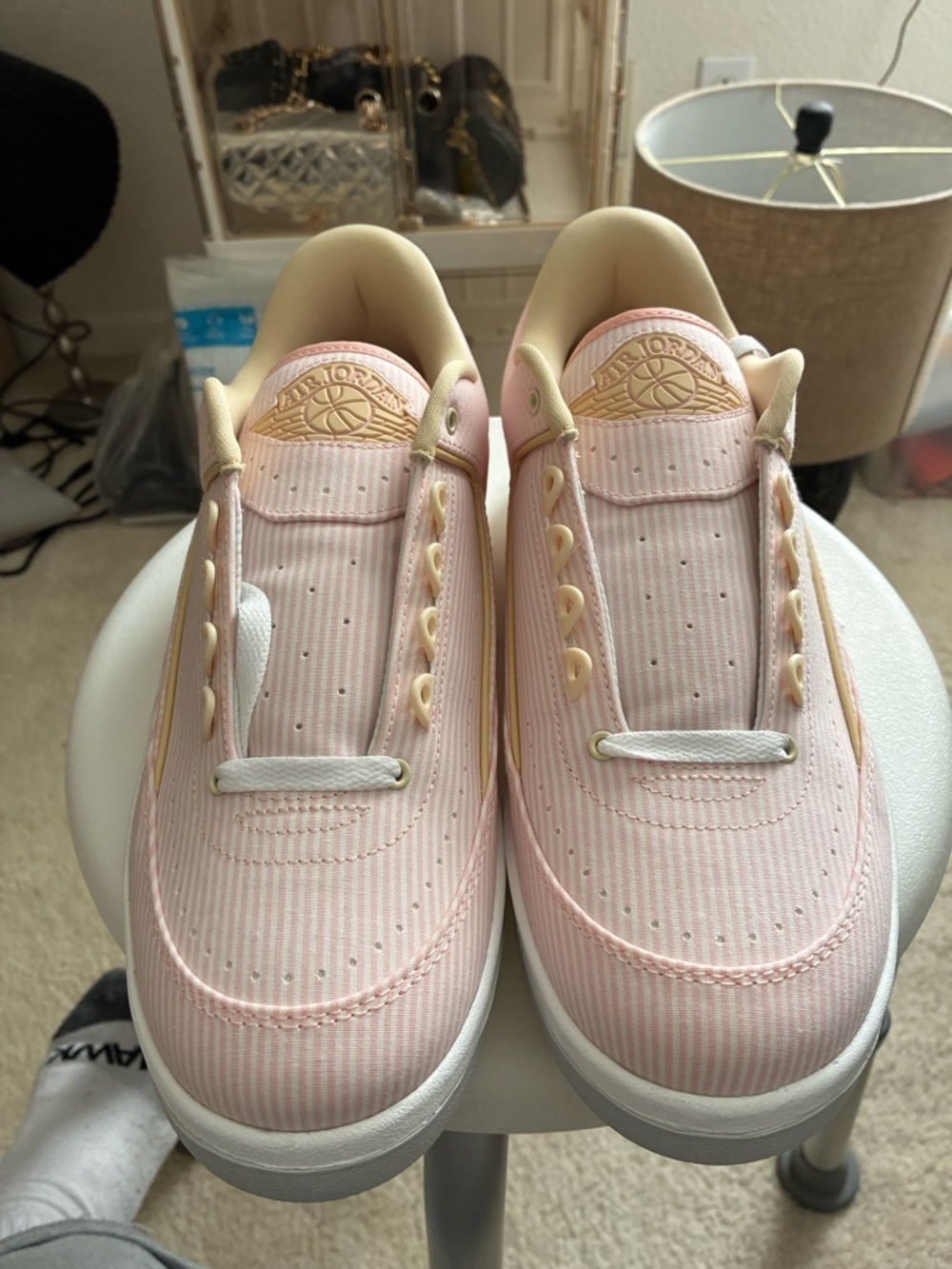 Brand New Jordan 2 Easter
size 10 - Picture 2 of 8